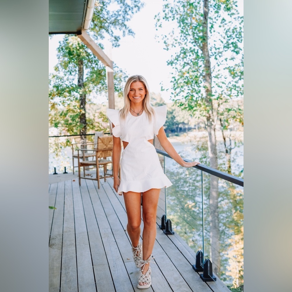 NWT Shug August White Cut Out Mini‎ Dress Medium